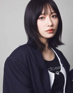 吉田凛音の画像